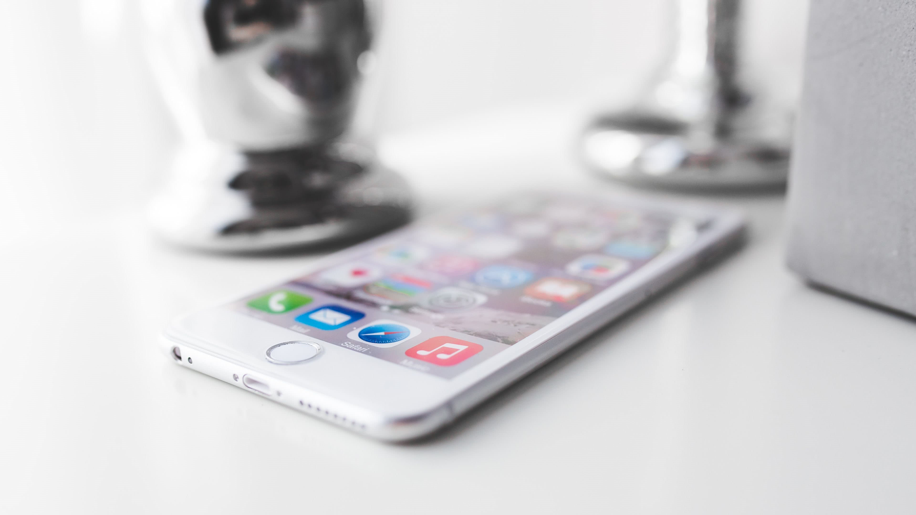 40 Gambar Apple Iphone Mobile Hd Wallpaper terbaru 2020