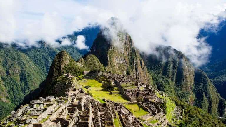 Machu Picchu With Clouds Peru UHD 4K Wallpaper | Pixelz