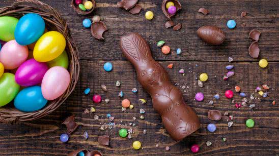 easter eggs and chocolate easter bunny uhd 4k wallpaper